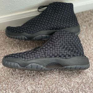 Jordan futures size 5.5 or 7W